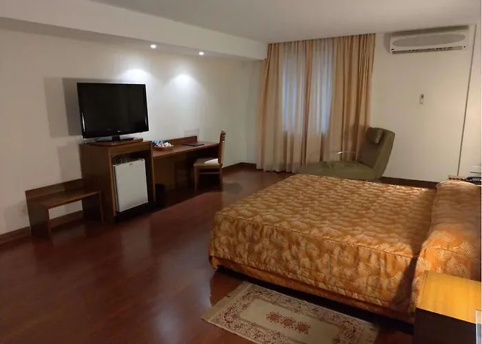 Master Plaza Hotel